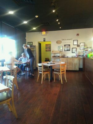 Dining are 1 at Sunnyside Cafe in Sarasota