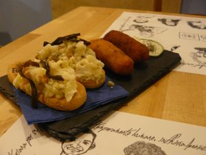 Starters at El Jardin de los Dragones in Murcia