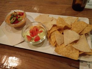 nachos at El Jardin de los Dragones in Murcia