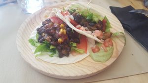 Fajitas at El Jardin de los Dragones in Murcia