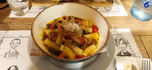 Vegan pasta at El Jardin de los Dragones in Murcia