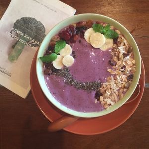 Acai bowl at Broccoli Revolution - Sukhumvit Rd in Bangkok