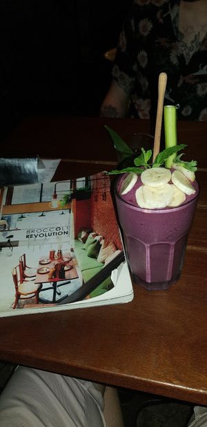acai smoothie at Broccoli Revolution - Sukhumvit Rd in Bangkok