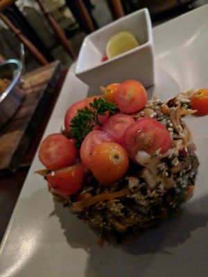 Burmish tea salad at Broccoli Revolution - Sukhumvit Rd in Bangkok