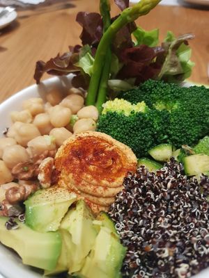 Green power bowl at Broccoli Revolution - Sukhumvit Rd in Bangkok