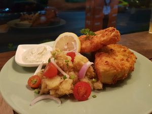 Christmas special: jackfruit schnitzel at Broccoli Revolution - Sukhumvit Rd in Bangkok