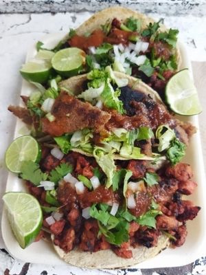 TRES TACOTES (pastor, milanesa, soyita pibil) at Gatorta - Food Stand in Mexico City