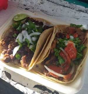 Suadero y milanesa at Gatorta - Food Stand in Mexico City