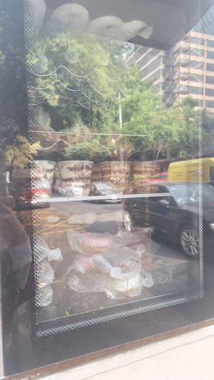 Muchos ricos postres at Gatorta - Food Stand in Mexico City
