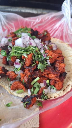 Taco de cochinita pibil veggie 🌱 at Gatorta - Food Stand in Mexico City