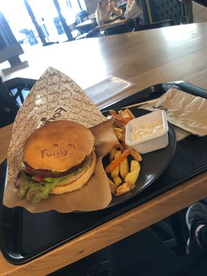 Spicy burger, fries and mayo  at Forky's - Jakubské Nam. in Brno