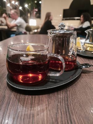 Yunnan Black tea at Forky's - Jakubské Nam. in Brno