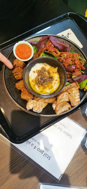 Power balanced bowl at Forky's - Jakubské Nam. in Brno