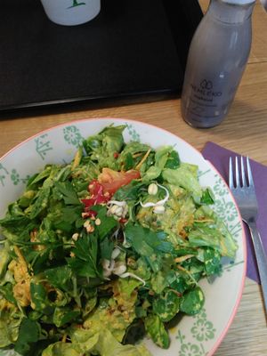 superbowl with hollandaise sauce and poppy notmilk! at Forky's - Jakubské Nam. in Brno