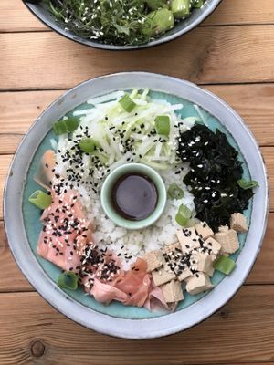 Sushi bowl 10/10 at Forky's - Jakubské Nam. in Brno