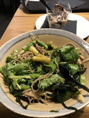 Noodle bowl and dessert at Forky's - Jakubské Nam. in Brno