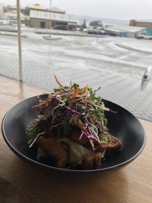 Kentucky fried jackfruit 🤤 at The Alkaline Cafe in Albany