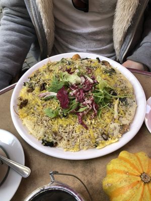 Vegan pancakes with spinach and garlic  at Pfefferminzje in Koblenz