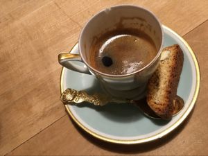 excellent, strong espresso at Liesgen in Krefeld