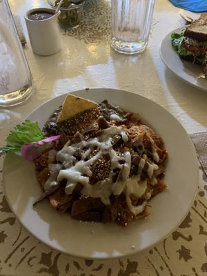 Chilaquiles con fajitas  at Mi Dulce Jacalito in Mexico City