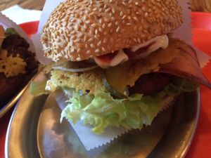 OMG so good... seitan burger... my favorite.. it’s addictive... had to come again for it the next day. at Yellow Sunshine in Berlin