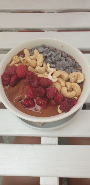 Cocao smoothie bowl at H2O Juice Bar & Vegan Cafe in Fuerteventura