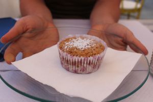 glutenfree muffin at H2O Juice Bar & Vegan Cafe in Fuerteventura