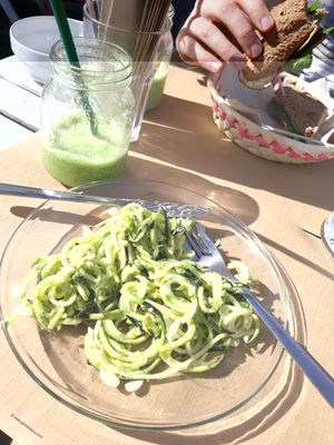 Raw noodles and Damascus sandwich at H2O Juice Bar & Vegan Cafe in Fuerteventura