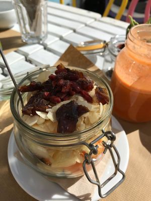 Raw brekkie at H2O Juice Bar & Vegan Cafe in Fuerteventura