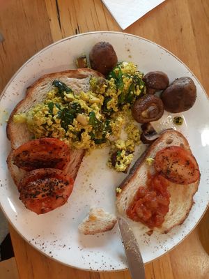 Tofu scramble with herbed mushrooms at Power Plant Cafe in Templestowe