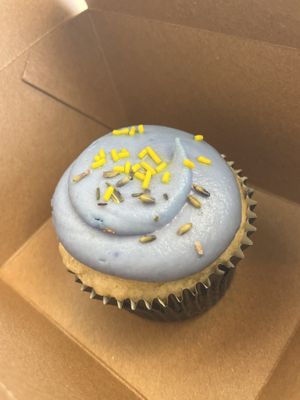 Veg, GF lavender lemon cupcake   at InfusionTea in Orlando