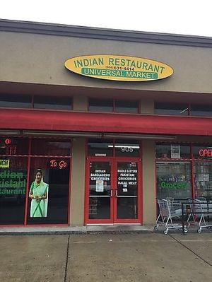 Store Entrance at Indian Restaurant Universal Market in Mc Allen