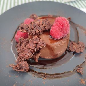 Cremoso con croccante di avena   at Il Cardo e l'Ortica in Mondovi