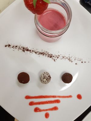 Strawberries bavarese at Il Cardo e l'Ortica in Mondovi