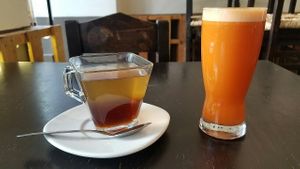 tea and fresh pressed carrot juice at Itacatl Fonda Vegana in Mexico City