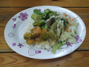 Rice with 4 options (25k vnd) at Chan Nhu II in Ho Chi Minh City