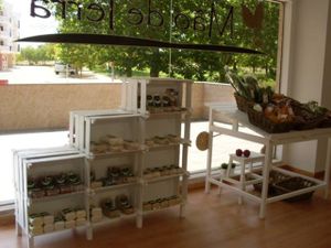 Inside at Mao de Terra in Alcochete