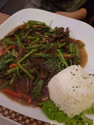 spicy beef at Vlaire Uisine in Vienna