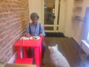 my happy Guests are enjoying my delicious Food :) at Delicious Vegan Bistro in Vienna