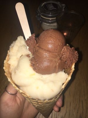 apple, chocolate mokka and chocolate cookie dough  at TONIS in Leipzig