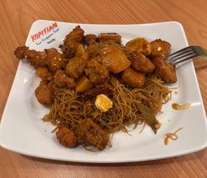   at e Veg 益素食 - VivoCity in Central Singapore