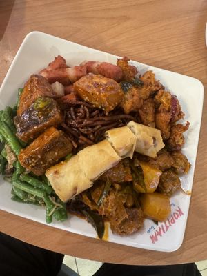 Too much   at e Veg 益素食 - VivoCity in Central Singapore