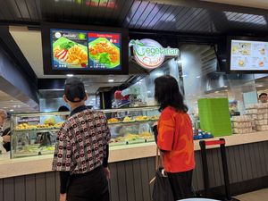   at e Veg 益素食 - VivoCity in Central Singapore
