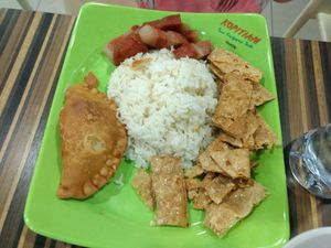 Mixed at e Veg 益素食 - VivoCity in Central Singapore