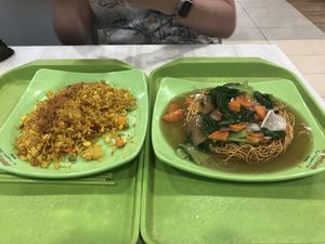 Pineapple fried rice and crispy noodles at e Veg 益素食 - VivoCity in Central Singapore