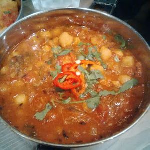 Tea steeped chickpeas at Mowgli in Manchester