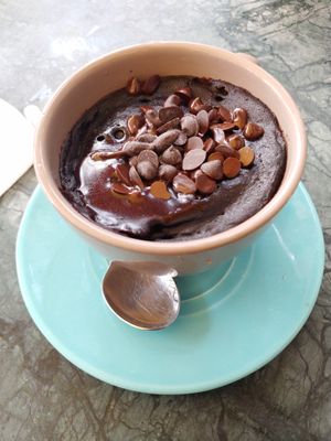  at Cafe Eli in Izmir