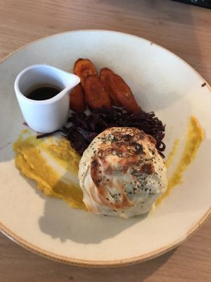 Vegan haggis parcel with vegetables at Avery & Co in Dundee