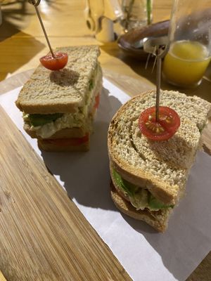 Triple  at La Verde in Lima