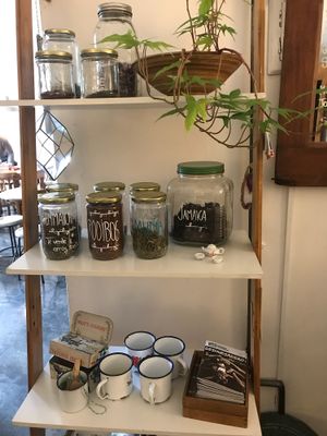 Teas at La Verde in Lima